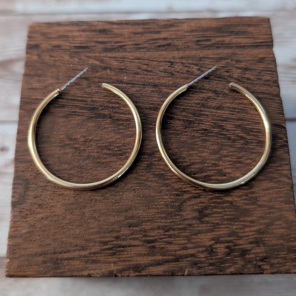 Vintage Stud Earrings 1 & 3/8" Gold Tone Hoops